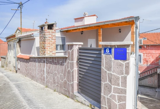 Domek Ostrov Ugljan - Kali OS 10010 N1