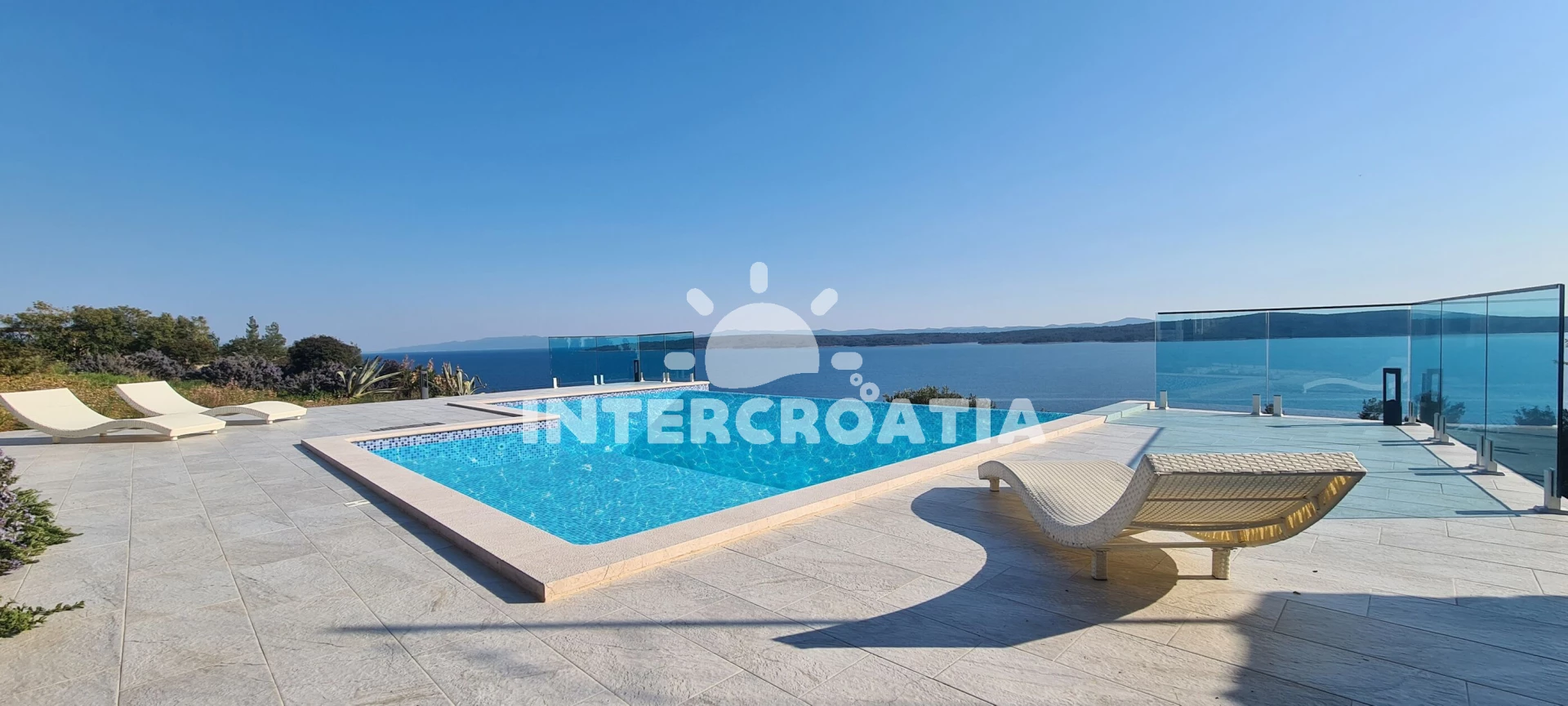 Vila Ostrov Hvar - Zavala OS 10012 N1