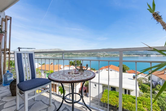 Apartmán Střední Dalmácie - Miševac DA 8056 N1