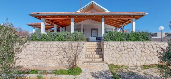 Vila Severní Dalmácie - Vrana DA 8059 N1