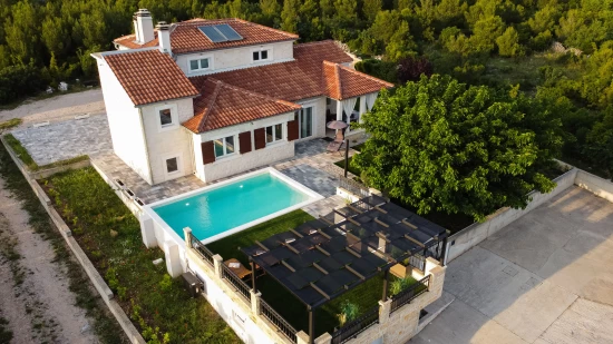 Vila Severní Dalmácie - Šibenik DA 8066 N1