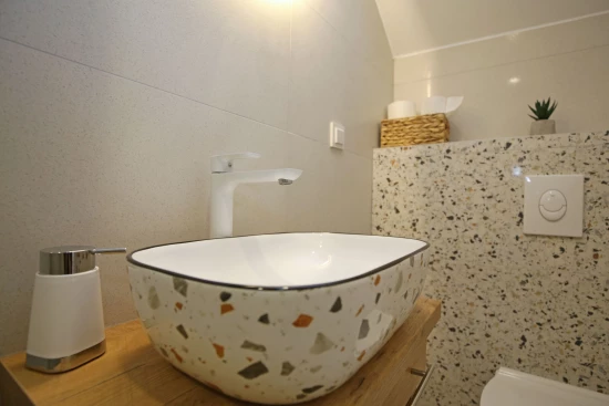 Apartmán Severní Dalmácie - Zablaće DA 8068 N1