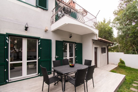 Vila Severní Dalmácie - Starigrad Paklenica DA 8098 N1