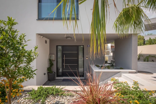 Vila Střední Dalmácie - Strožanac (Podstrana) DA 8099 N1