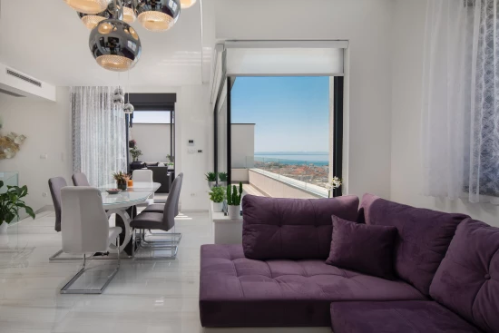 Vila Střední Dalmácie - Strožanac (Podstrana) DA 8099 N1