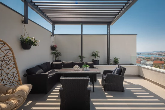 Vila Střední Dalmácie - Strožanac (Podstrana) DA 8099 N1