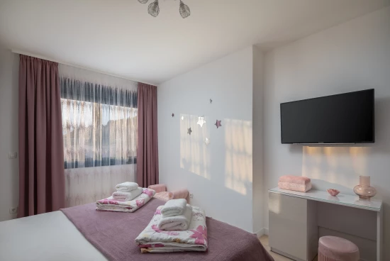 Vila Střední Dalmácie - Strožanac (Podstrana) DA 8099 N1