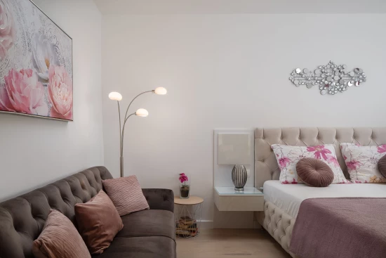 Vila Střední Dalmácie - Strožanac (Podstrana) DA 8099 N1