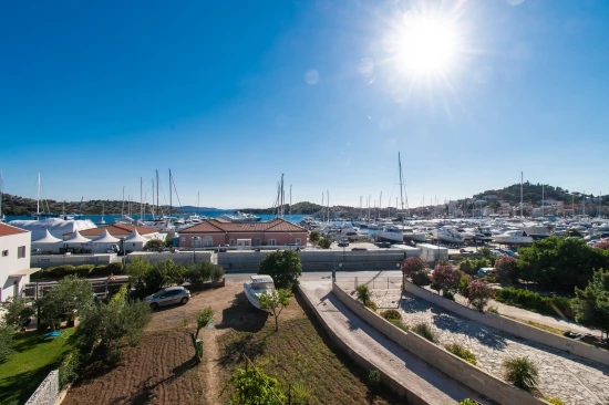 Apartmán Severní Dalmácie - Tribunj (Vodice) DA 8099 N2