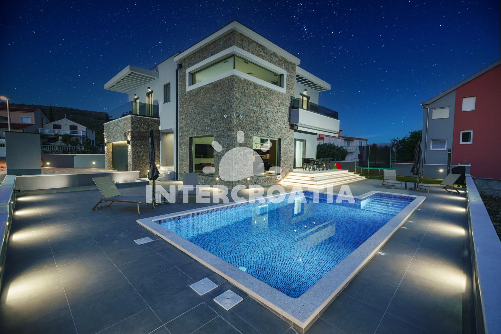 Vila Severní Dalmácie - Tribunj (Vodice) DA 8103 N1