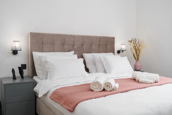 Vila Severní Dalmácie - Tribunj (Vodice) DA 8103 N1