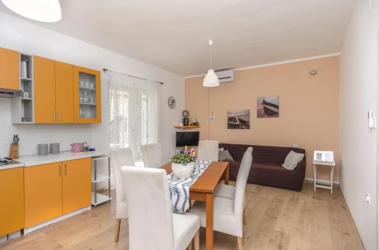 Apartmán Severní Dalmácie - Tribunj (Vodice) DA 8104 N1