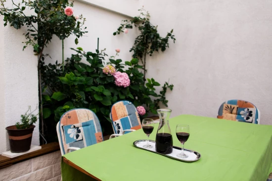 Apartmán Střední Dalmácie - Kaštela DA 8112 N1