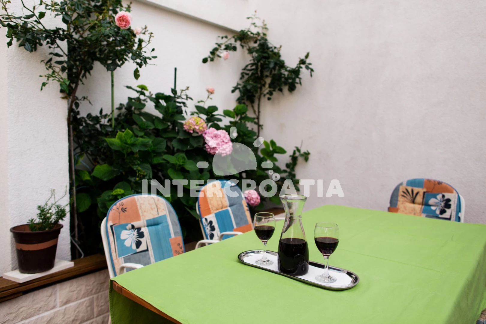 Apartmán Střední Dalmácie - Kaštela DA 8112 N2