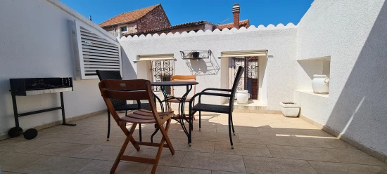 Domek Ostrov Hvar - Stari Grad OS 10032 N1