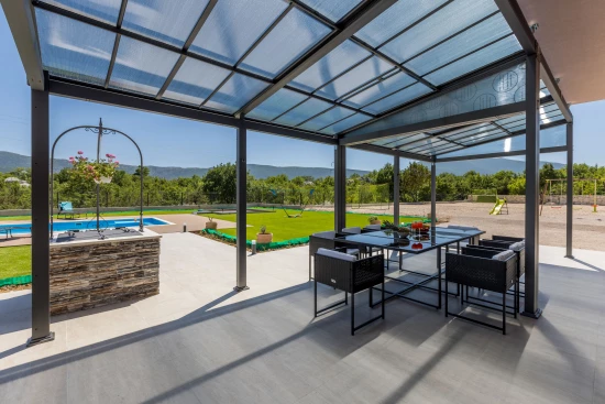 Vila Střední Dalmácie - Kostanje DA 8120 N1