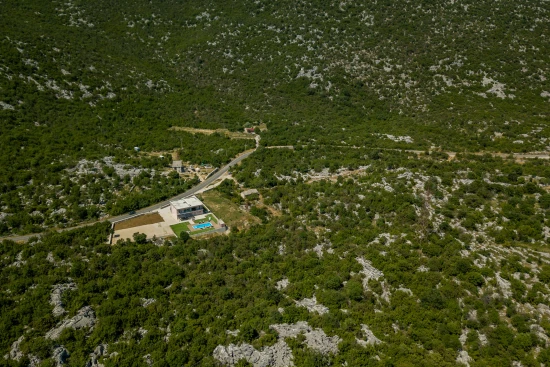 Vila Střední Dalmácie - Kostanje DA 8120 N1