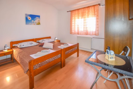 Apartmánový pokoj Severní Dalmácie - Biograd na Moru DA 8123 N5