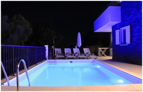 Apartmán Severní Dalmácie - Primošten DA 8137 N1