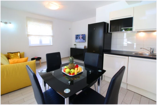 Apartmán Severní Dalmácie - Primošten DA 8137 N1