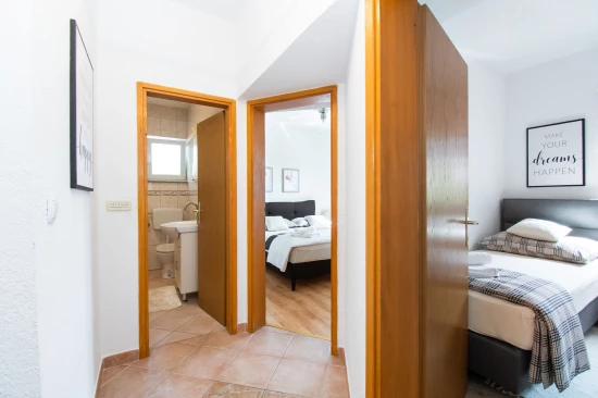 Apartmán Severní Dalmácie - Vodice DA 8142 N1