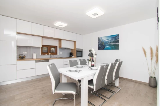 Vila Severní Dalmácie - Stankovci (Zadar) DA 8144 N1