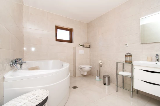 Vila Severní Dalmácie - Stankovci (Zadar) DA 8144 N1