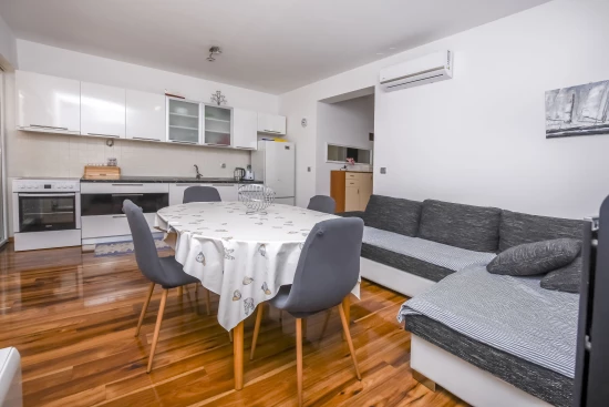 Apartmán Severní Dalmácie - Rogoznica DA 8147 N1