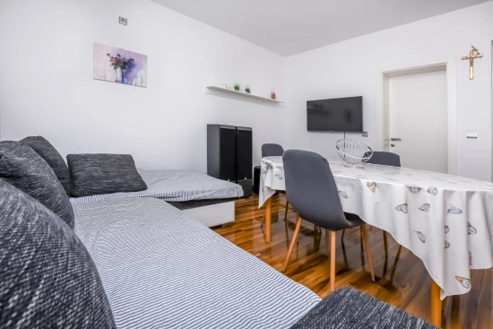 Apartmán Severní Dalmácie - Rogoznica DA 8147 N1