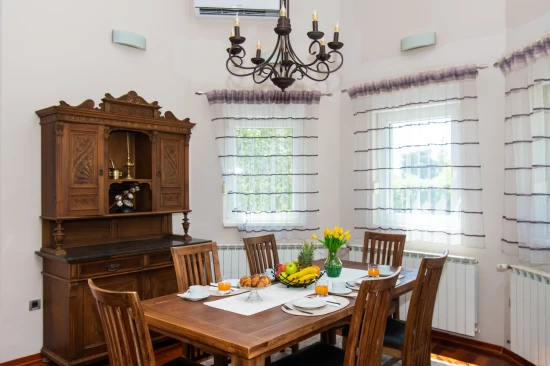 Vila Severní Dalmácie - Šibenik DA 8150 N1