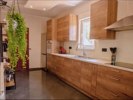 Vila Severní Dalmácie - Šibenik DA 8150 N1