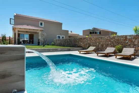 Vila Severní Dalmácie - Privlaka DA 8155 N1