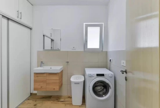 Vila Severní Dalmácie - Privlaka DA 8155 N1