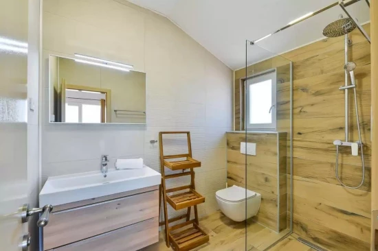 Vila Severní Dalmácie - Privlaka DA 8155 N1