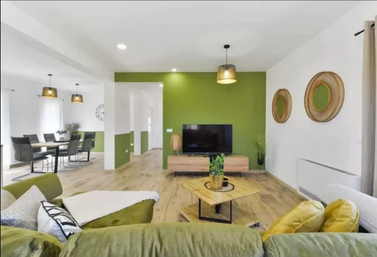 Vila Severní Dalmácie - Privlaka DA 8155 N1