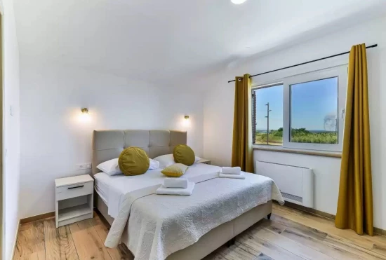 Vila Severní Dalmácie - Privlaka DA 8155 N1