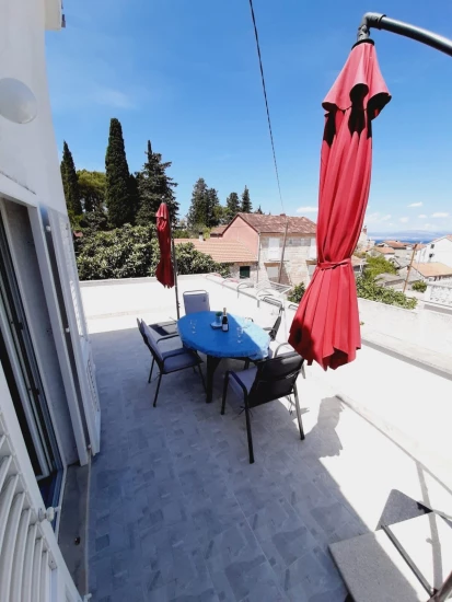 Apartmán Ostrov Brač - Supetar OS 10050 N1