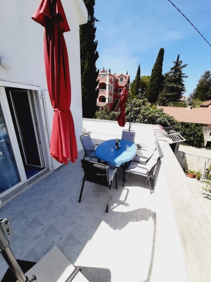 Apartmán Ostrov Brač - Supetar OS 10050 N1