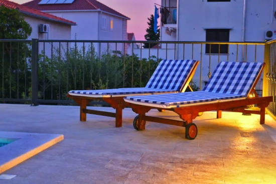 Domek Ostrov Brač - Supetar OS 10051 N1