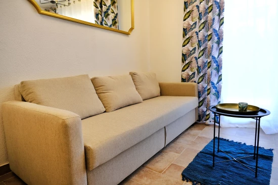 Domek Ostrov Brač - Supetar OS 10051 N1