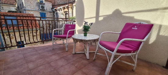 Domek Ostrov Hvar - Stari Grad OS 10060 N1