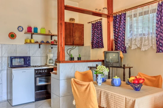 Apartmán Střední Dalmácie - Kaštela DA 8166 N3