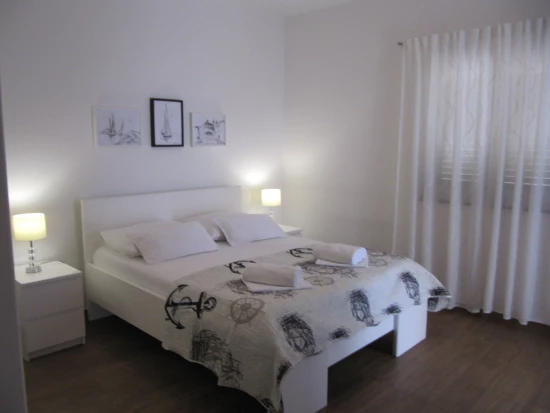 Apartmánový pokoj Střední Dalmácie - Brist (Gradac) DA 8167 N5