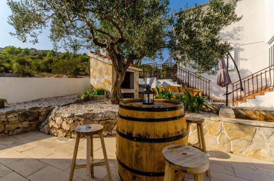 Domek Střední Dalmácie - Marina DA 8169 N1