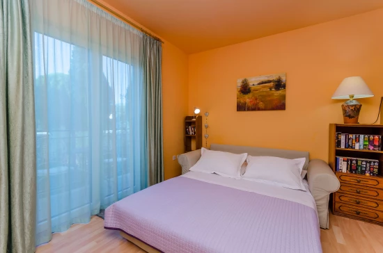 Apartmán Střední Dalmácie - Kaštela DA 8171 N2