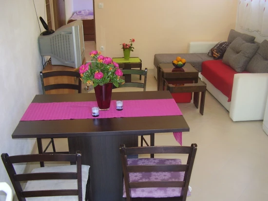 Apartmán Střední Dalmácie - Kaštela DA 8172 N1