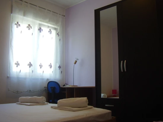 Apartmán Střední Dalmácie - Kaštela DA 8172 N1