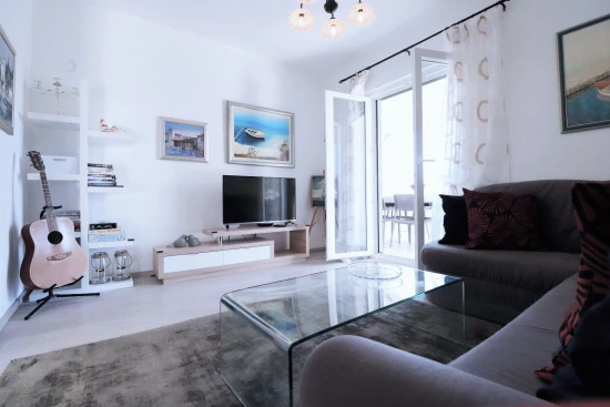 Domek Střední Dalmácie - Okrug Gornji DA 8174 N1