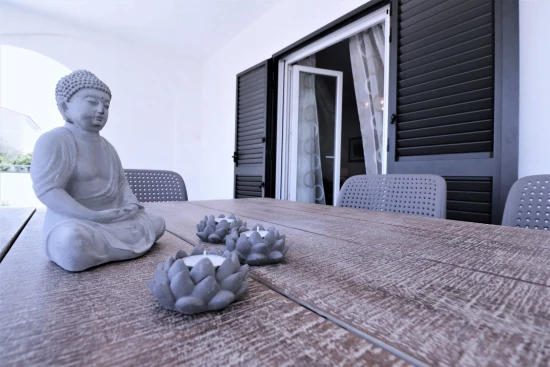 Domek Střední Dalmácie - Okrug Gornji DA 8174 N1