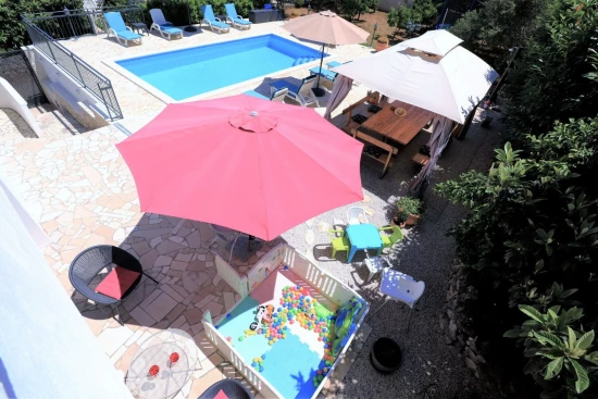 Domek Střední Dalmácie - Okrug Gornji DA 8174 N1